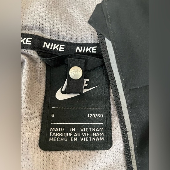 Nike Just Do It Black Hooded Windbreaker Jacket 6 - Picture 8 of 11
